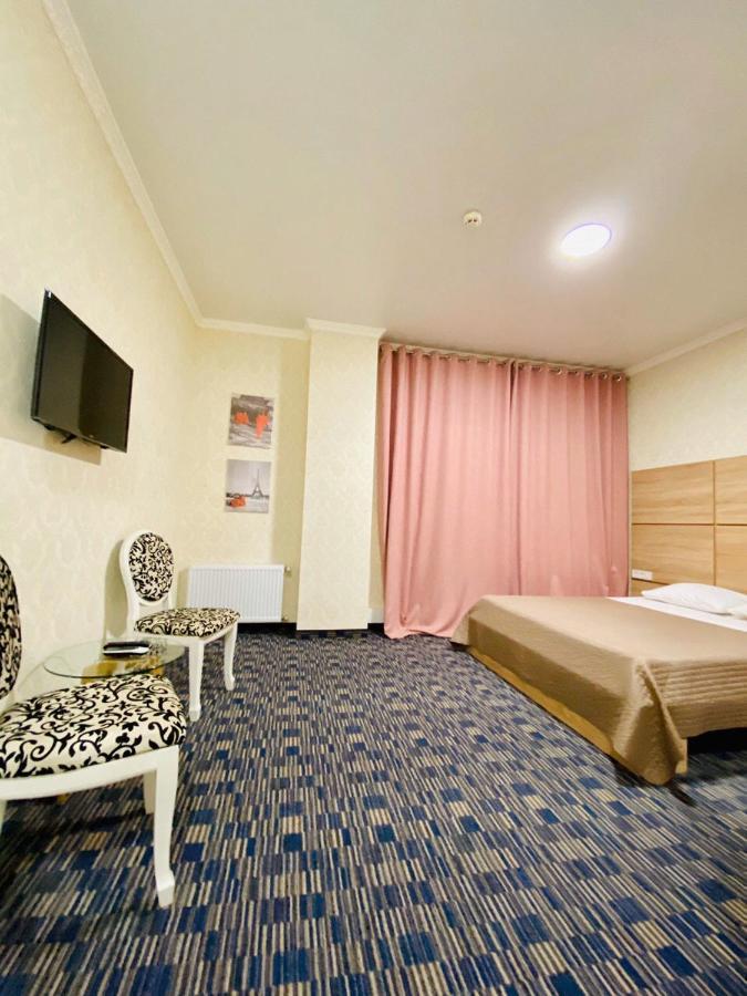 Arkpalmira Hotel Odesa Exterior photo