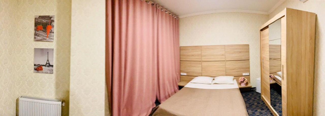 Arkpalmira Hotel Odesa Exterior photo